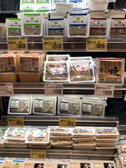 関東と近畿にあるライフの豆腐